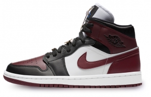 Air Jordan 1 Mid “Maroon”