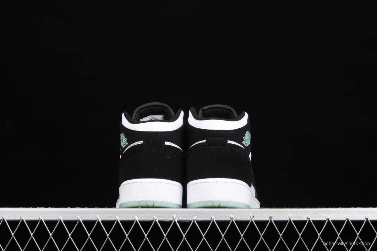 Air Jordan 1 Mid black and white luminous star helps BQ6931-103