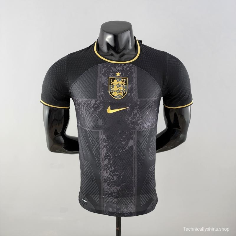 Player Version 2022 England Black