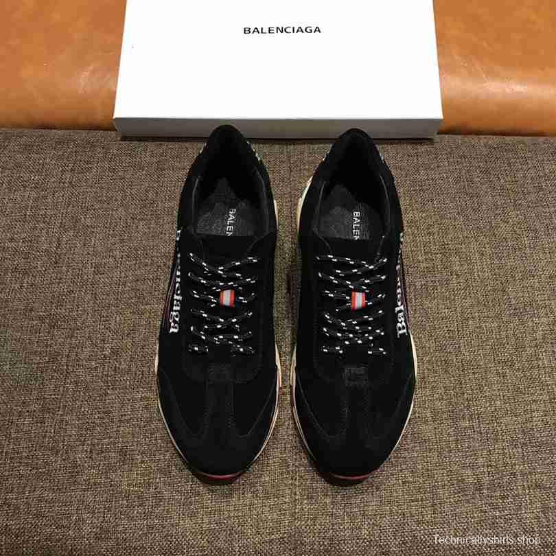 Men Balenciaga Triple S Black Sneaker Item 1216240