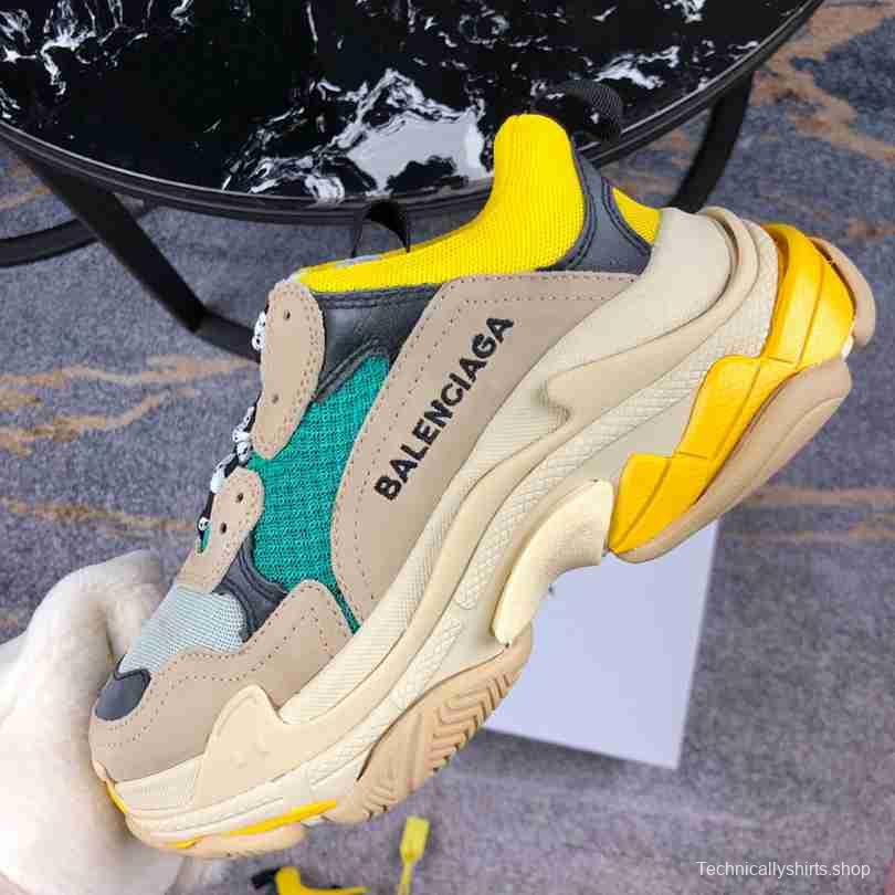 Men Balenciaga Triple-S Sneaker khaki/Green