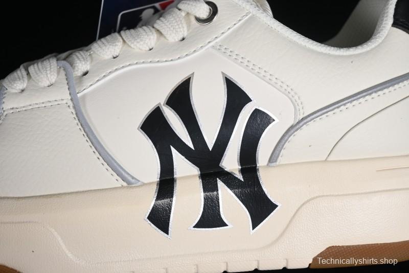 MLB Chunky Liner Basic New York Yankees Thick Sole Platform Sneakers with 6cm Height Increase - 3ASXCA12N50IVS