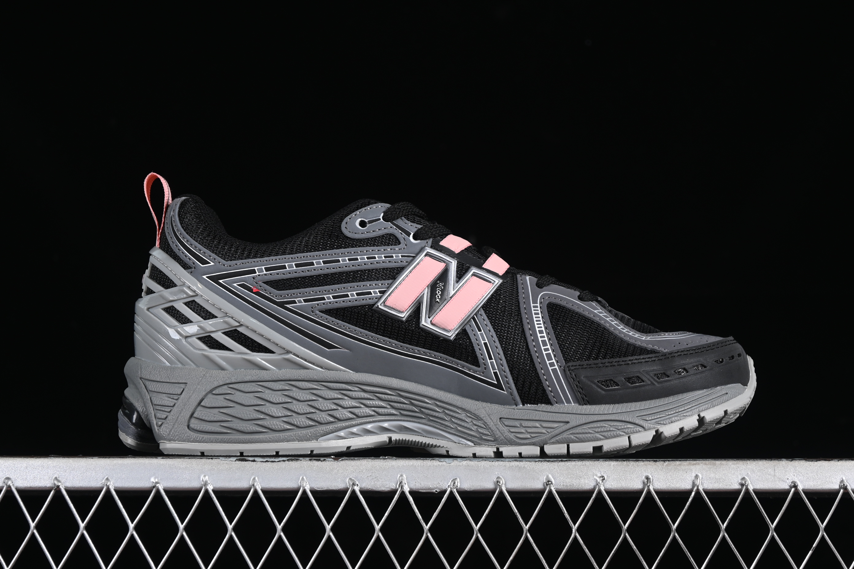 New Balance 1906 Series Retro Dad Style Casual Running Shoes - M1906RHC