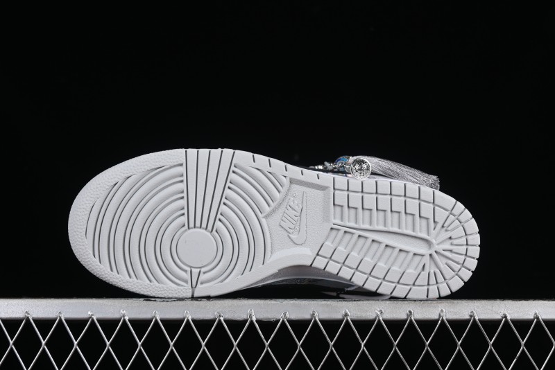 Nike Dunk Low CNY Year of the Dragon Limited Edition SB Lace-Up Casual Sneakers - DV0831-101