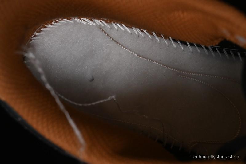 Nike SB Dunk Low Casual Skateboarding Shoes in Black/Brown - MU0232-370