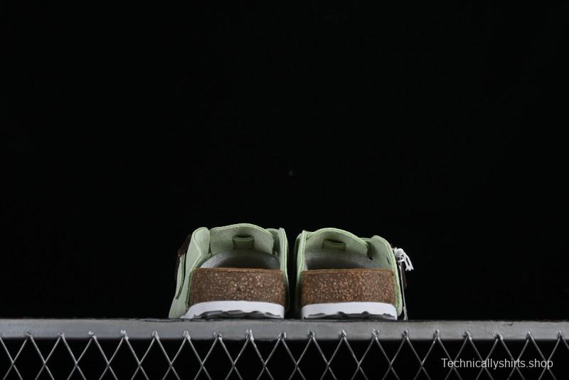 Birkenstock Arizona Soft Footbed Sandals with Suede Leather and Lambswool Lining - G.D4