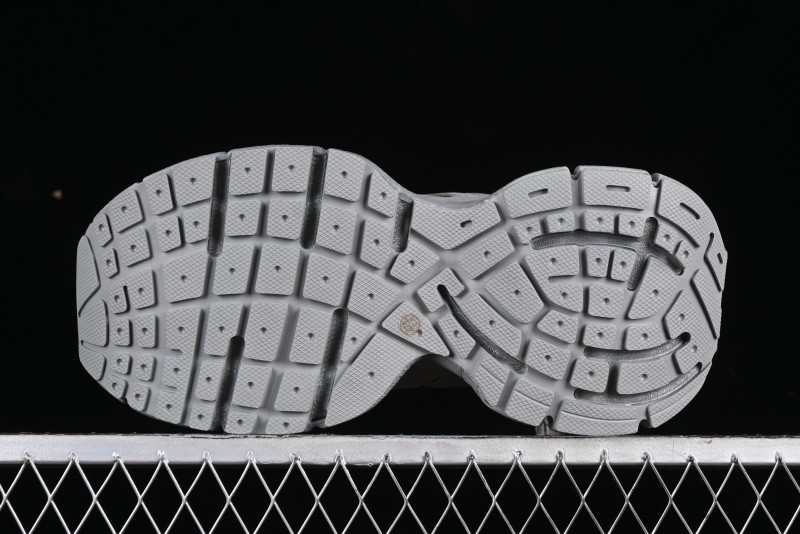 Balenciaga Phantom Sneaker - W3XLH0210