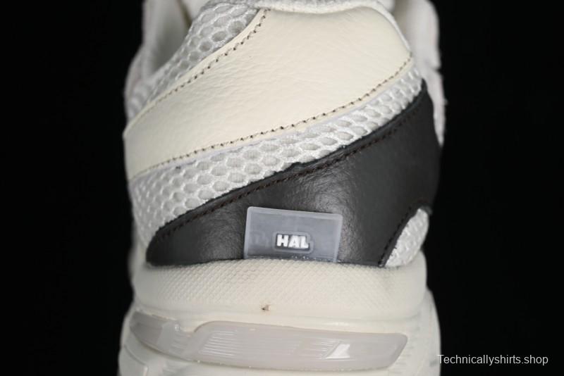 Asics Tiger GEL-1130 Low-Top Retro Running Shoes with GEL Cushioning and Ortholite Insole - 1201A982-200