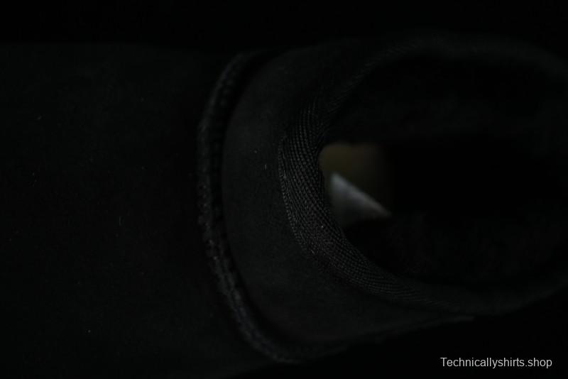 UGG Classic Ultra Mini Short Boots with Genuine Australian Sheepskin and TREADLITE Outsole - 1116109