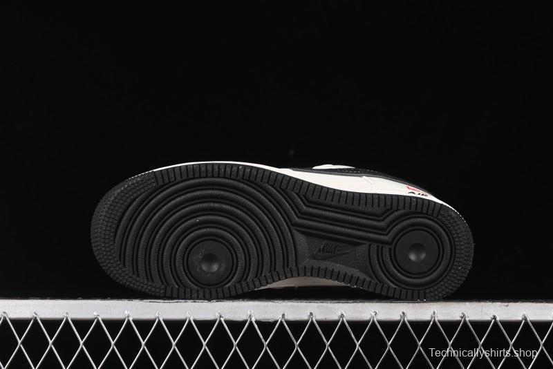 Nike Air Force 1 '07 Low Supreme Collaboration - White Black - XZ3368-001