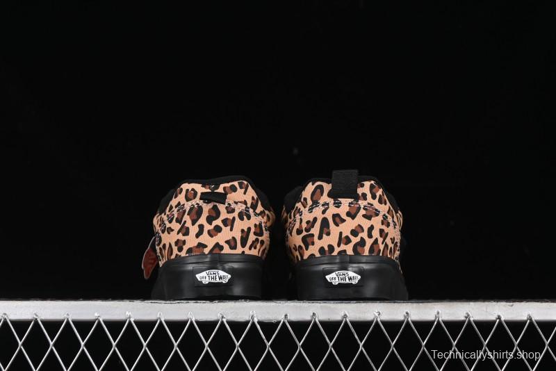 Vans Classics Knu Skool Retro Sneakers with Enlarged Toe and Thickened Trim - VN000CSQW3ZT188