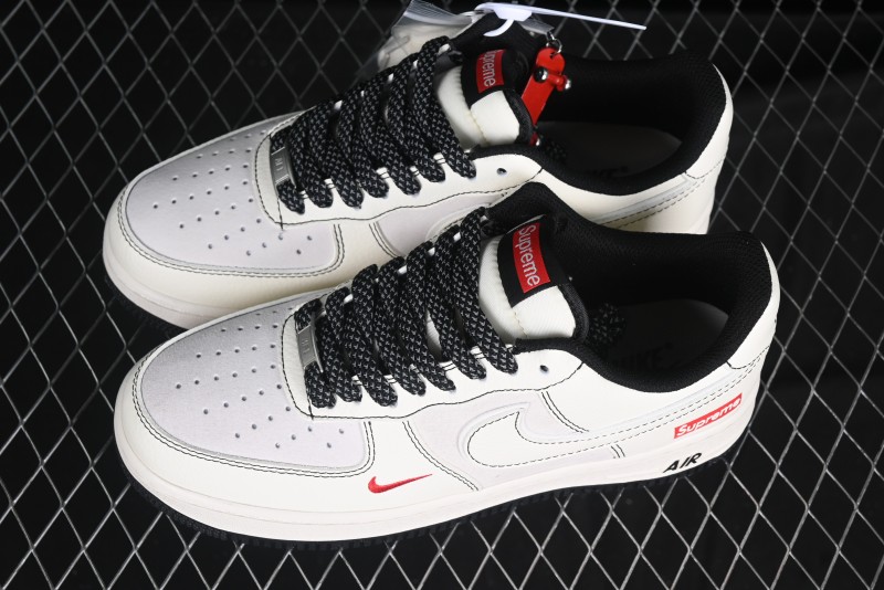 Nike Air Force 1 '07 Low Supreme Collaboration Casual Sneakers with Full-Length Air Cushion - BB7518-012