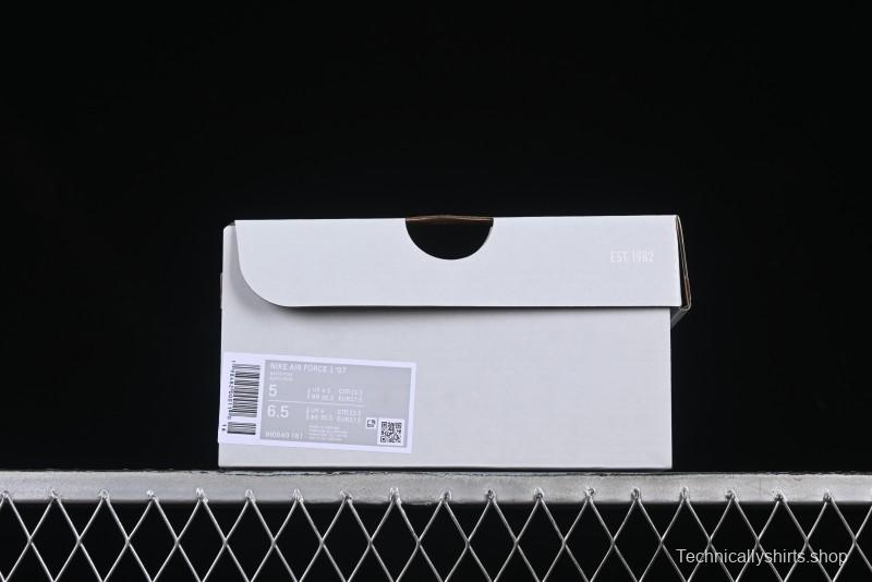 Nike Air Force 1'07 Low Casual Sneakers with Full-Length Air Cushion - IH0640-161