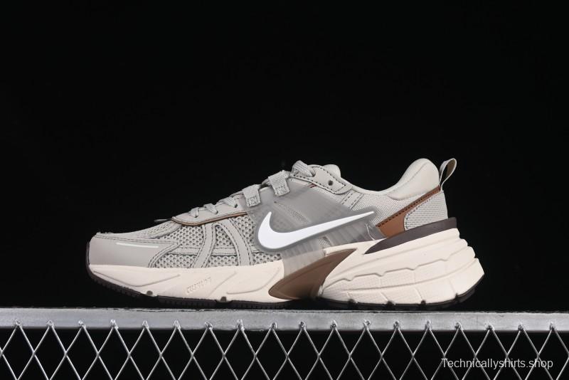 Nike Runtekk Run Retro Low-Top Running Shoes with Cushlon Midsole and Anti-Slip Design - FN0738-107