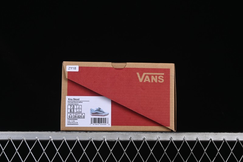 Vans Knu Skool Low-Top Retro Chunky Sneakers - VN000D750CK