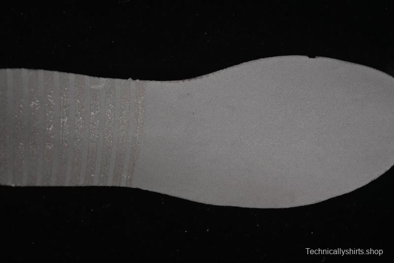 Nike V5 RNR Millennium Classic Retro Running Shoes with Foam Midsole - HQ7901-100