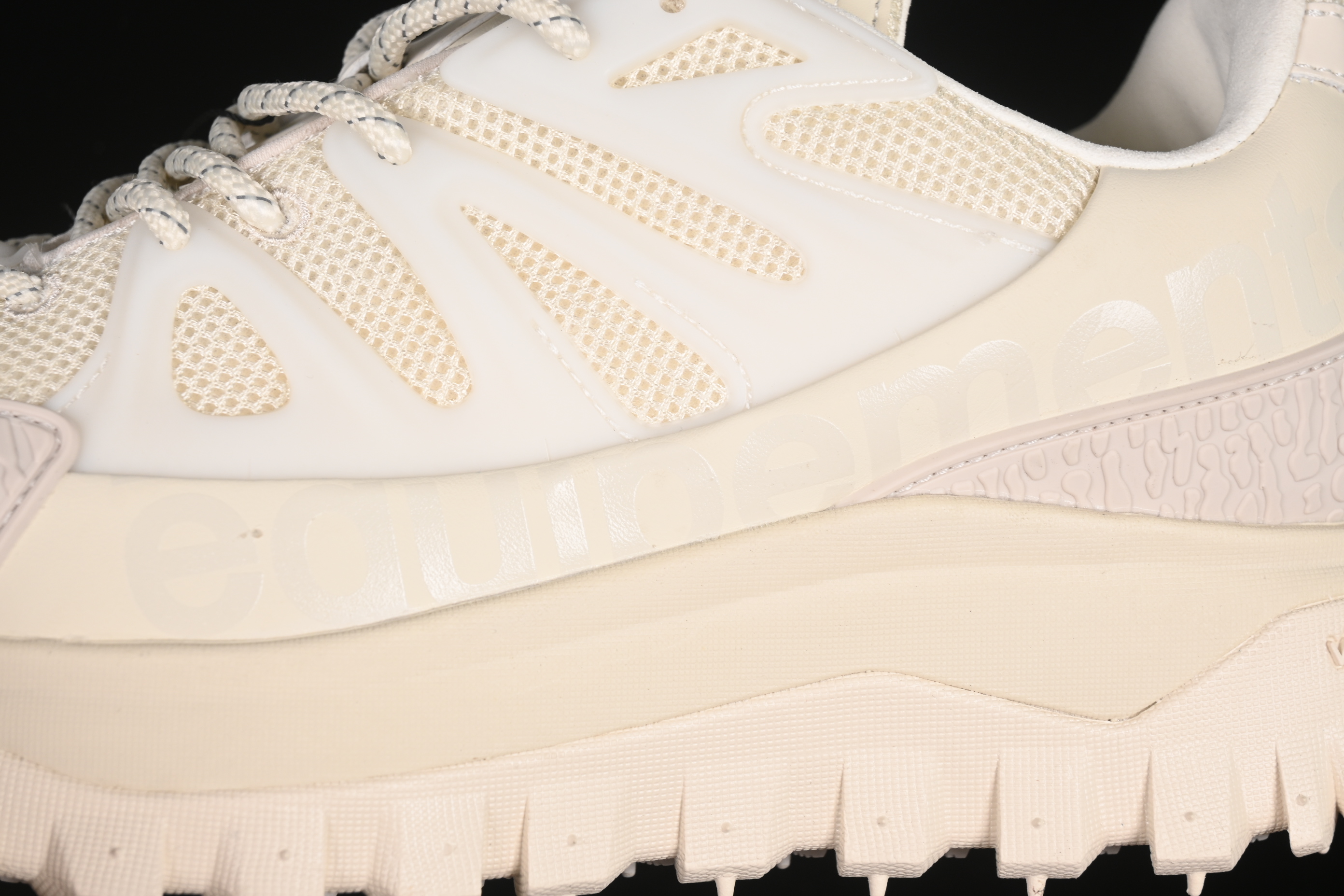Moncler Trailgrip GTX Anti-Tear Material Mountain Outdoor Shoes with Gore-Tex Waterproof and Vibram Outsole - M00130M6068