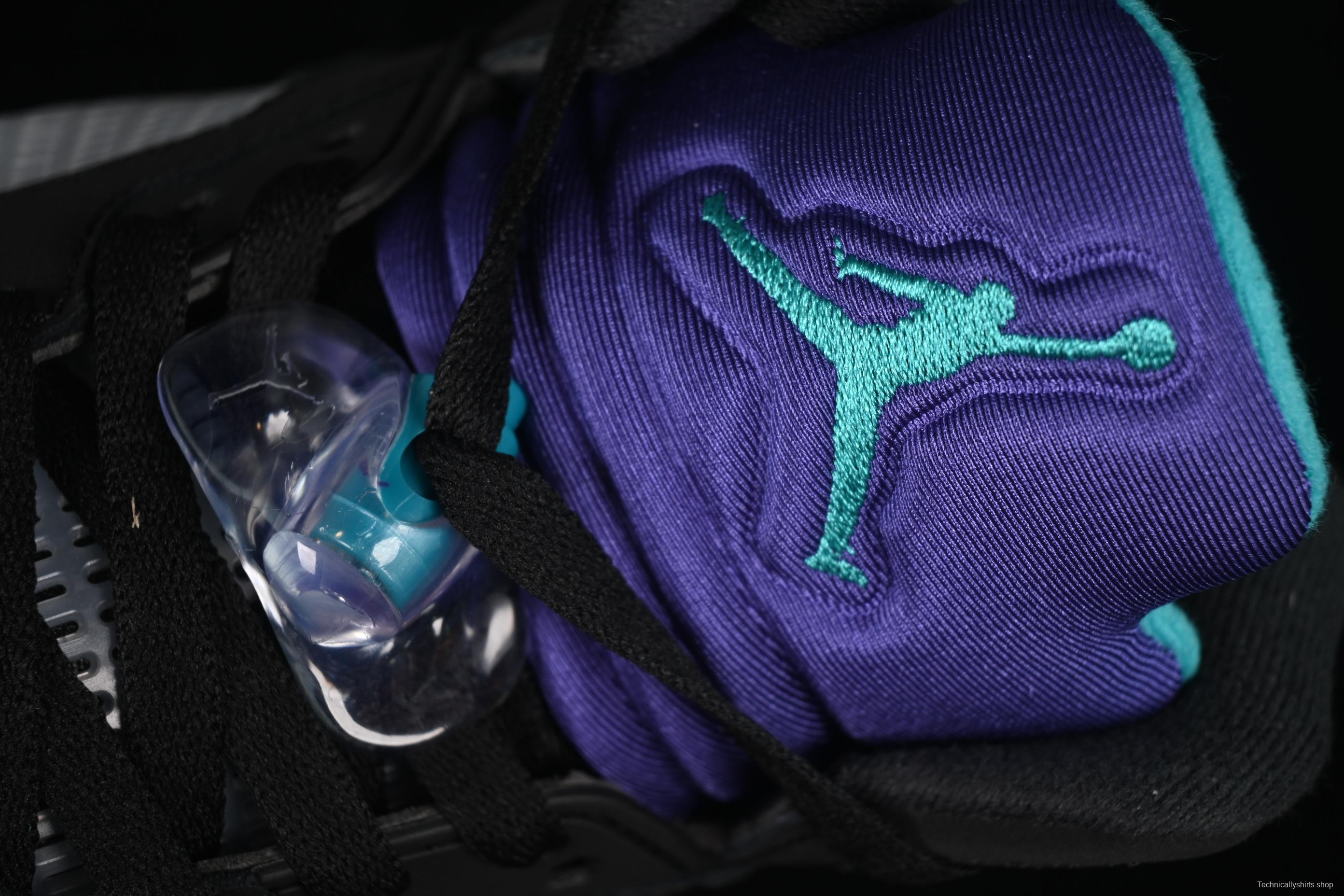 Nike Air Jordan 5 Retro Basketball Shoes - Black Grape - 136027-007