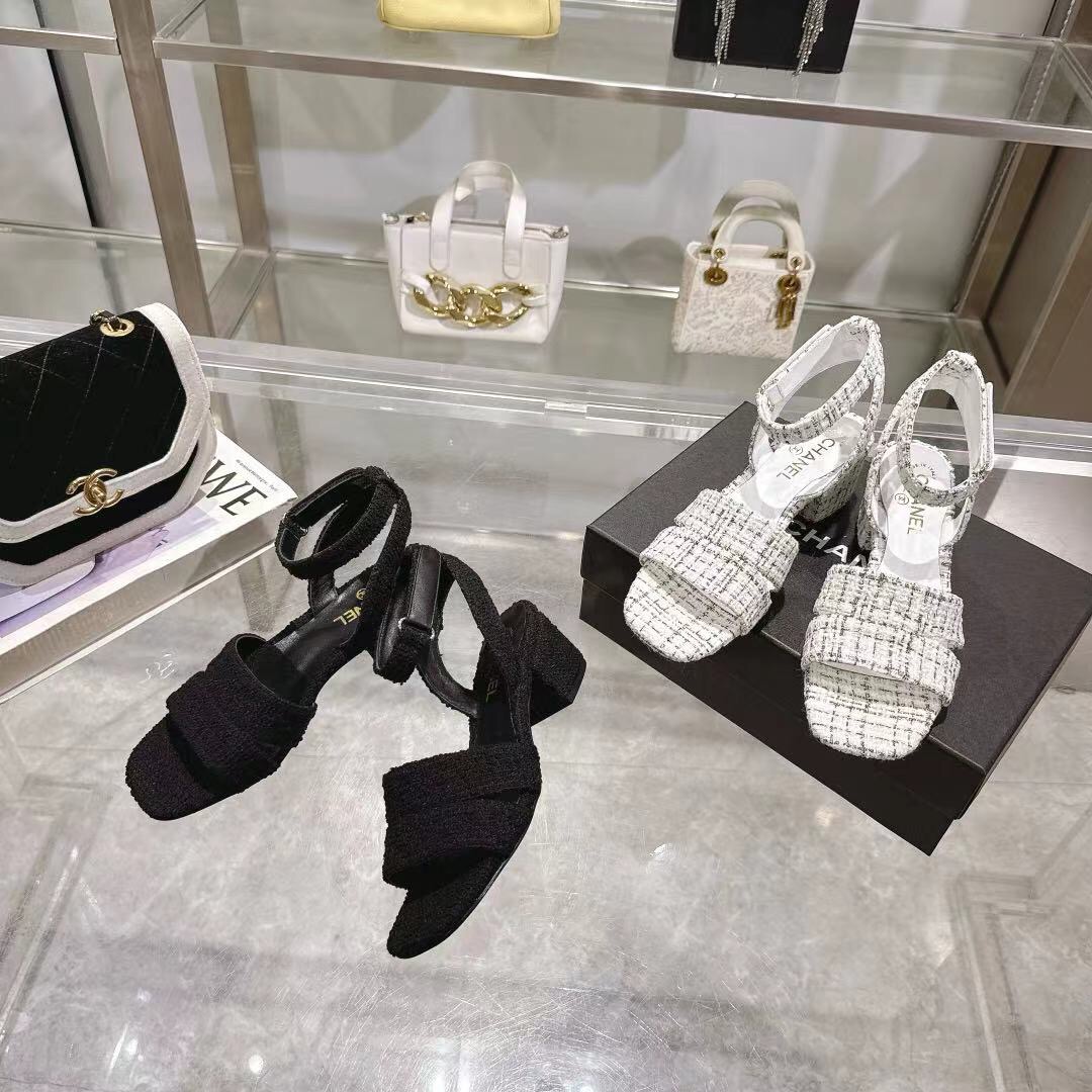 2025 Women Chanel Black Tweed Sandals LY00280