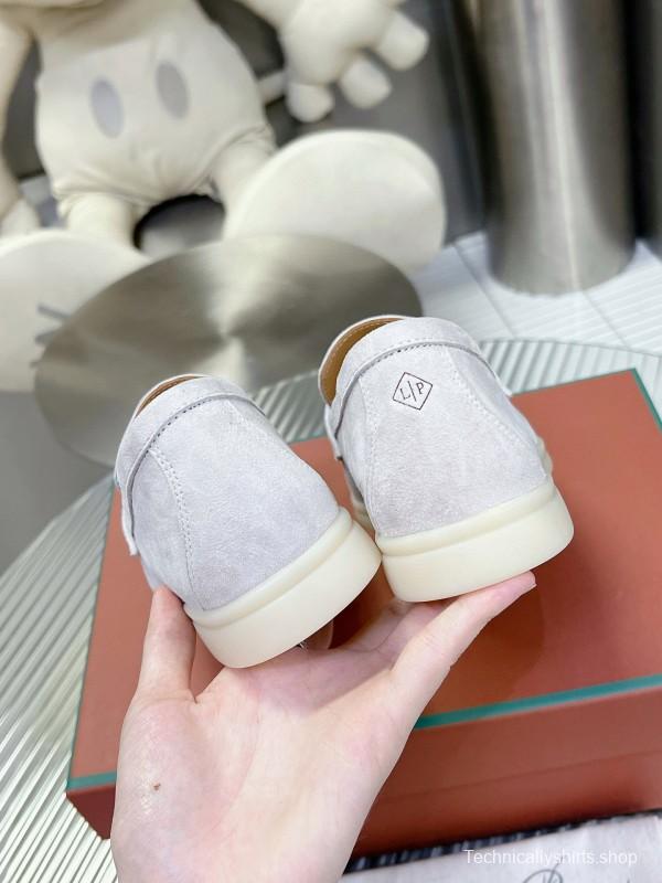 2024 Unisex Le Parmentier White Suede Loafers MJ00270