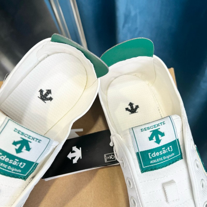 2024 Unisex DESCENTE white green canvas sneakers MJ00280