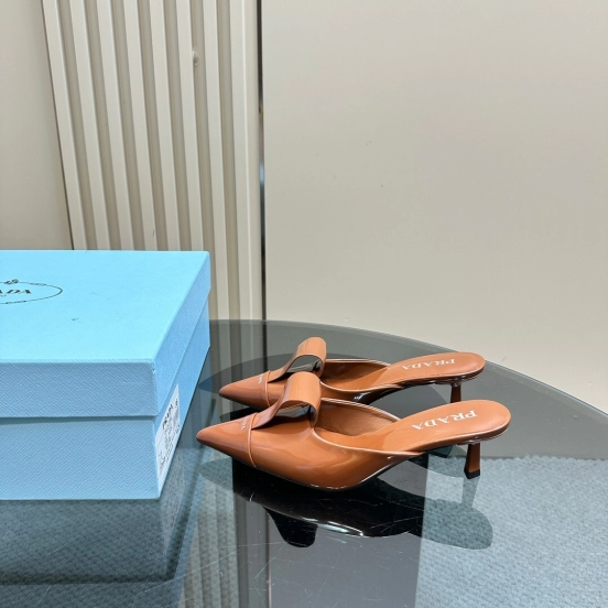 2025 Women Prada Brown Leather Mules KFY00310