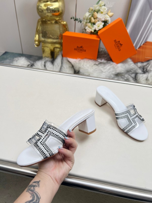 2025 Slippers Hermès White Leather Crystal MJ00180
