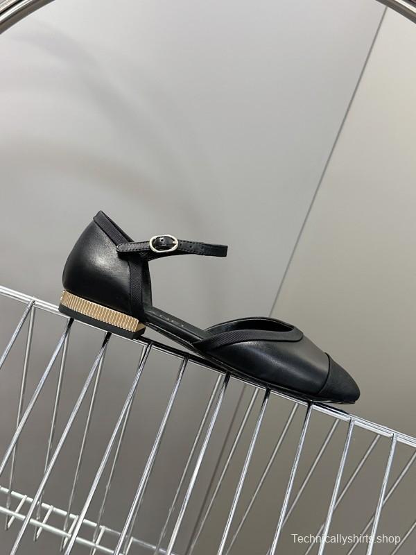 2025 Women Chanel Black Lambskin Sandals KFY00270
