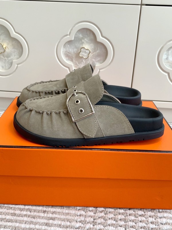 2025 Women Hermès Grey Suede Mule Shoe KFY00290