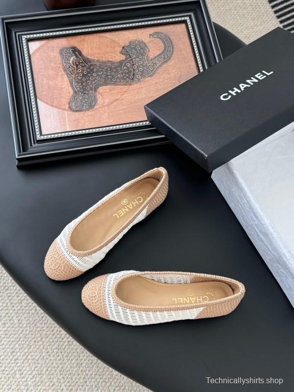 2025 Women Chanel White Beige Leather Mesh Ballet Flats LY00280
