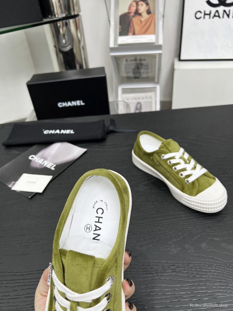 2025 Women Chanel Green Suede Casual Sneakers LY00230