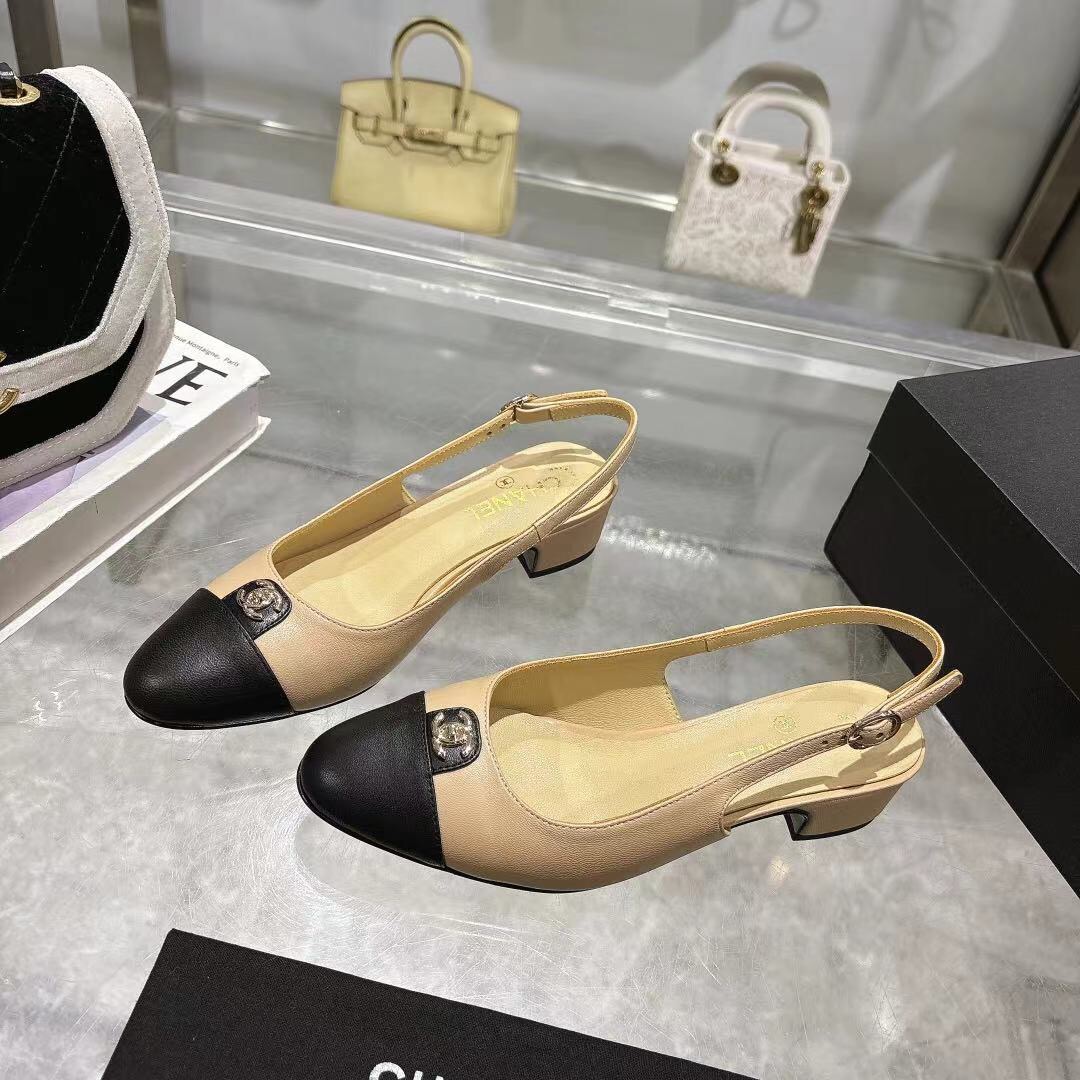 2025 Women Chanel Beige Black Leather Slingback Sandals LY00300