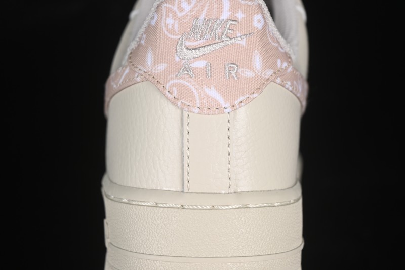 Nike Air Force 1 '07 Low Casual Sneakers with Full-Length Air Cushion - IH2051-072