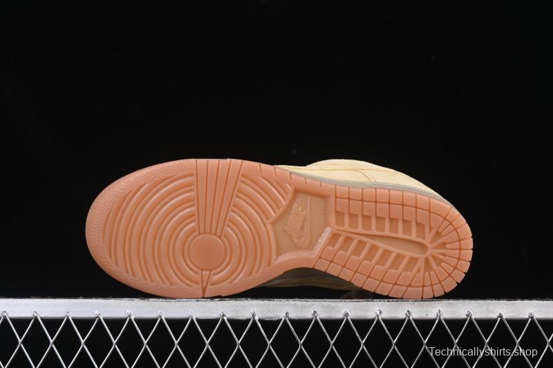 Nike SB Dunk Low Pro Skateboarding Shoes with Parachute Beige Design - HJ0367-200