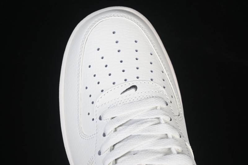 Nike Air Force 1 '07 Low Casual Sneakers with Full-Length Air Cushion - IB7677-101