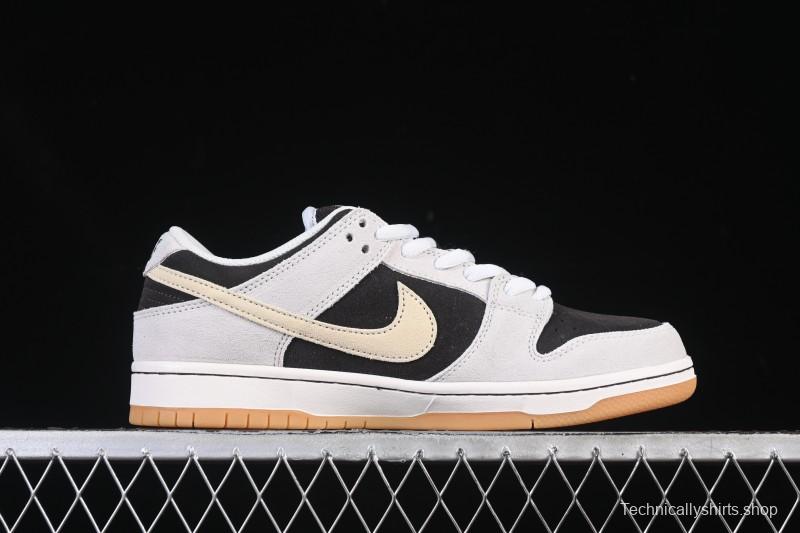 Nike SB Dunk Low Casual Skate Shoes - HF3704-001