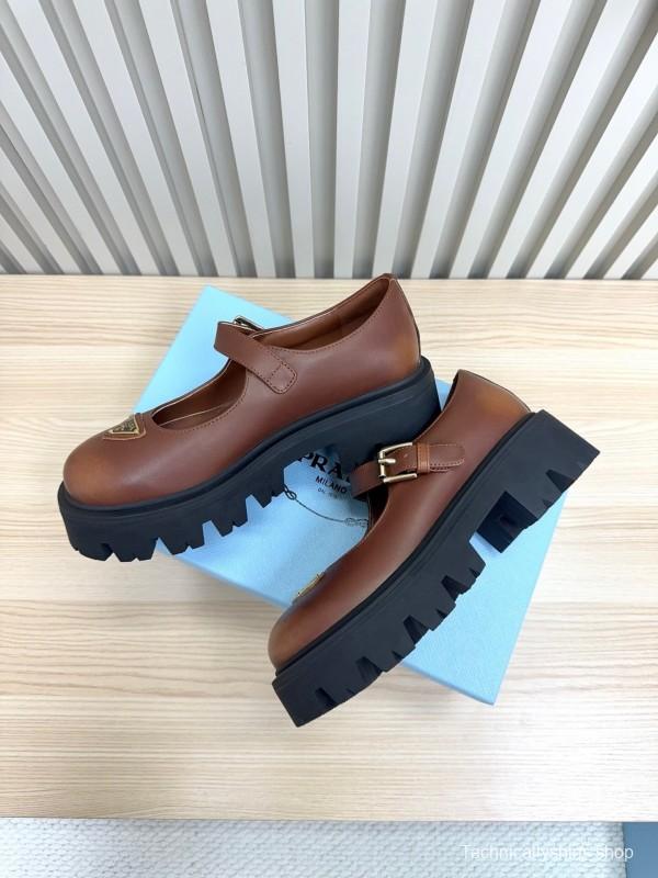 Prada 2025 SS Platform Mary Jane Shoes - LY00300