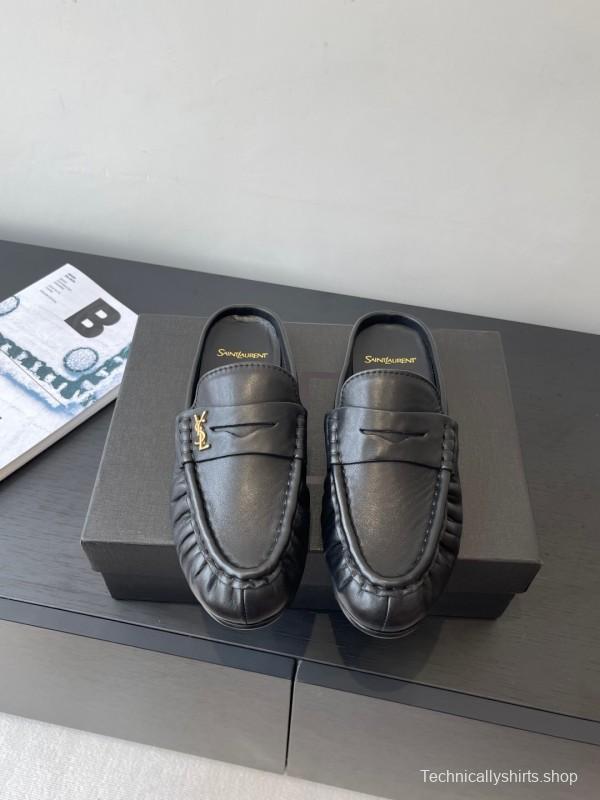 Saint Laurent Classic Loafer Mule Flats - KFY00320