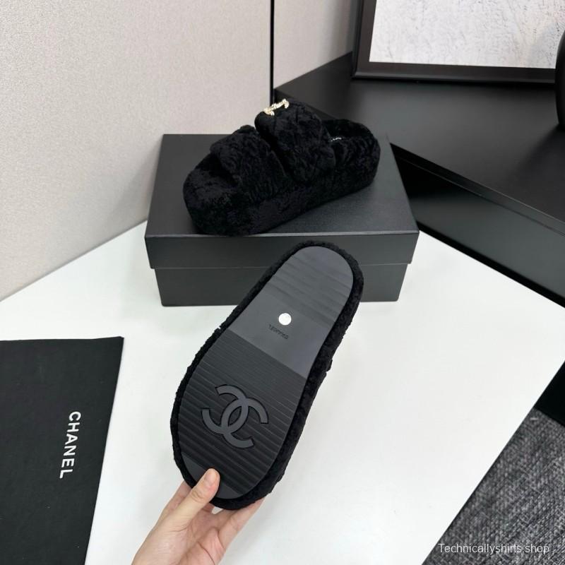 Chanel 2025 SS New Autumn Winter Lazy Sheep Genuine Wool Lazy Slippers Chanel Quilted Platform Fur Slippers - LY00300