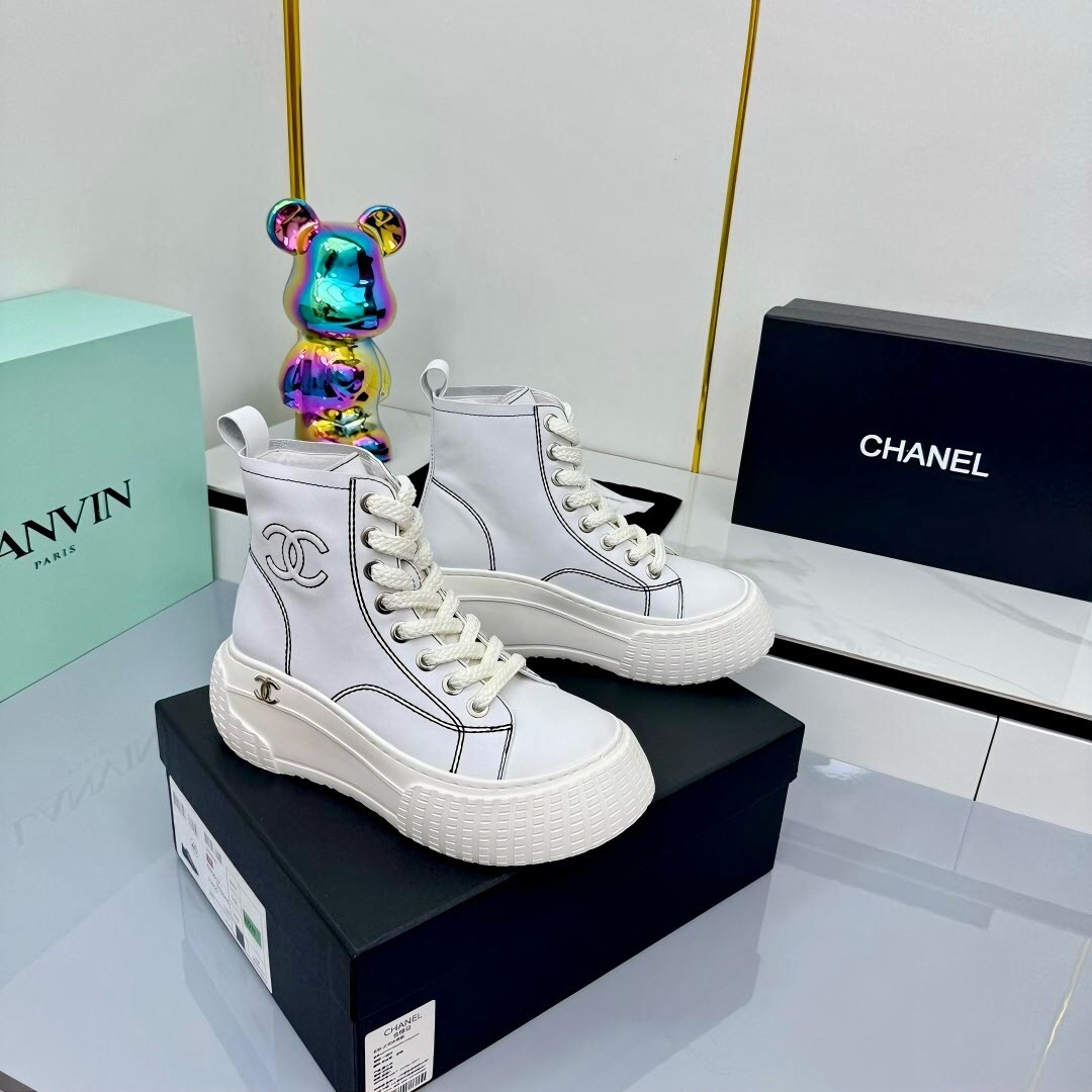 Chanel 2025 SS Short Boots Essential Fall Winter Fashion Item - LY00380