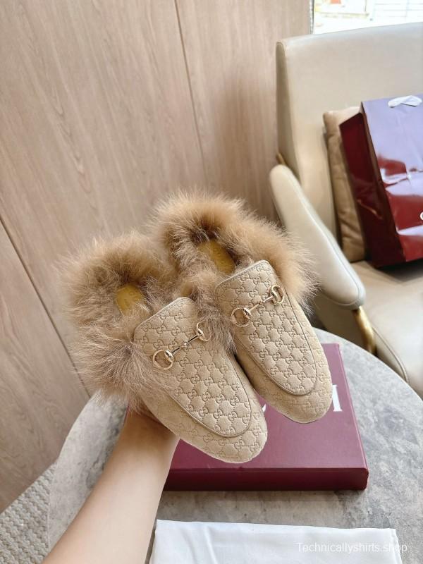 Gucci Fur Mule with Double G Pattern and Horsebit Detail - LY00340
