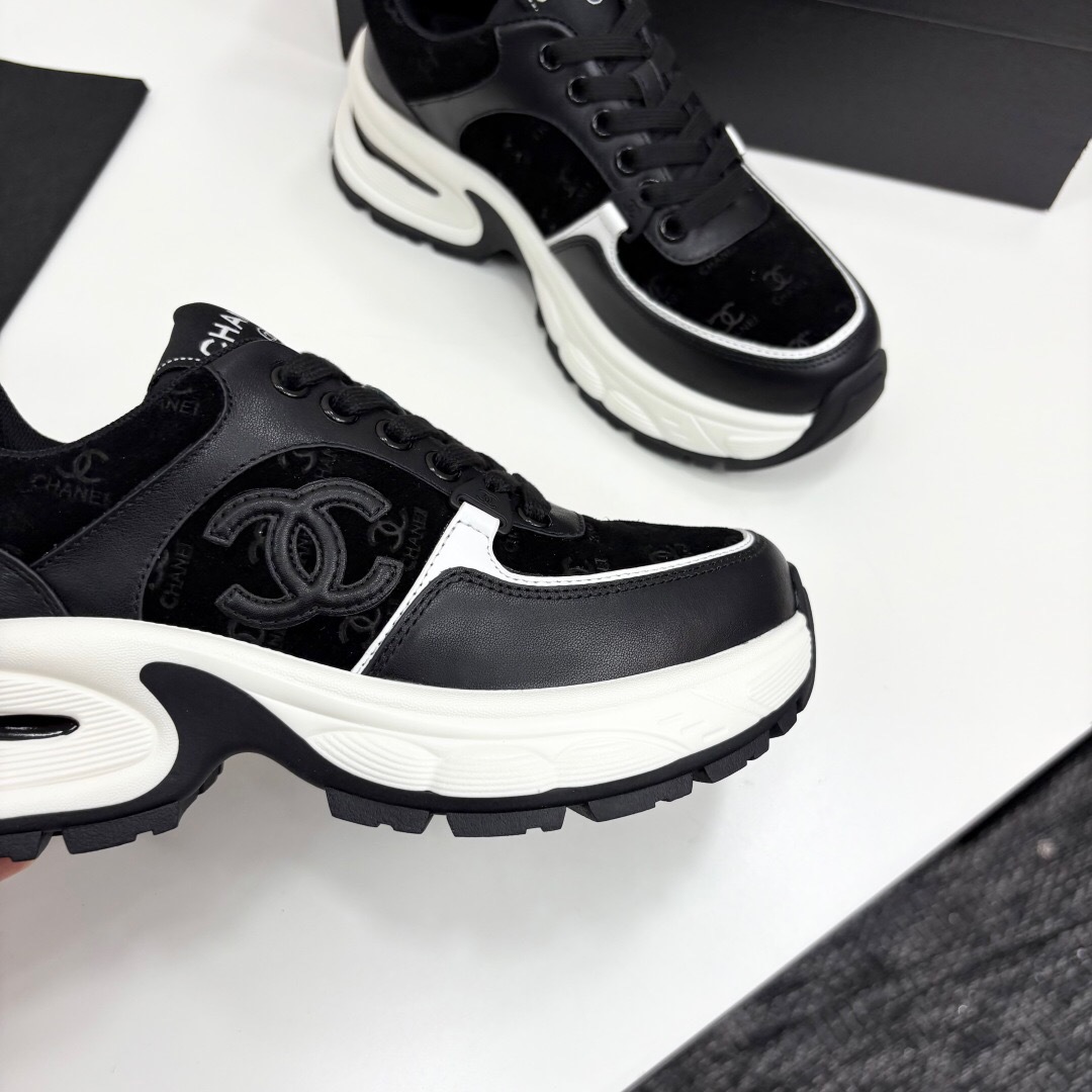 Adidas 2025 SS Panda Sneakers Casual Sports Shoes - LY00340