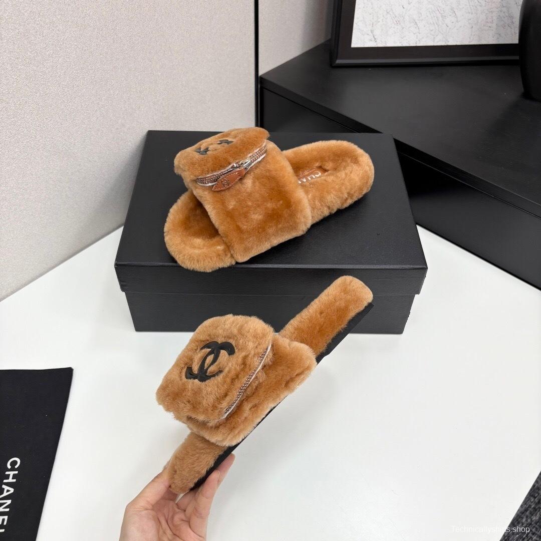 Chanel 2025 SS Latest Color Fur Slippers - LY00270