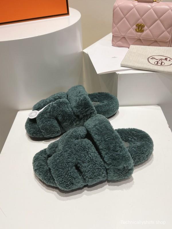 H Love Erjiu Full Wool Slippers with Slightly Curled Wool - LY00270
