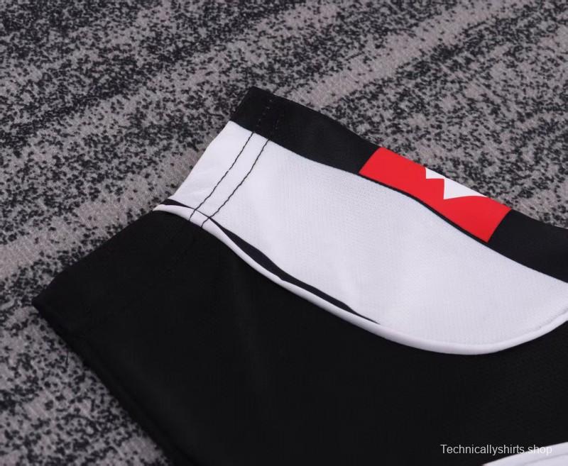 Retro Kids 02/03 Juventus Black White Home Jersey