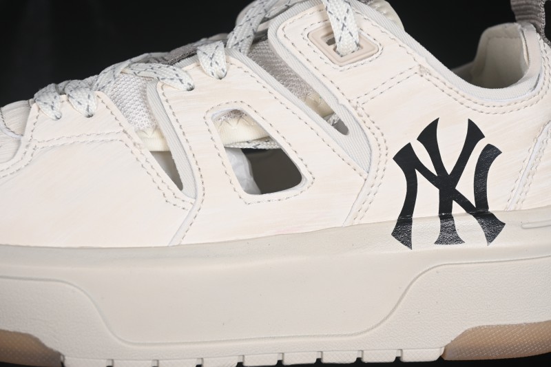 NY MLB Chunky Liner Mask Platform Lifestyle Shoes New York Yankees - 3ASDCL26350SAS
