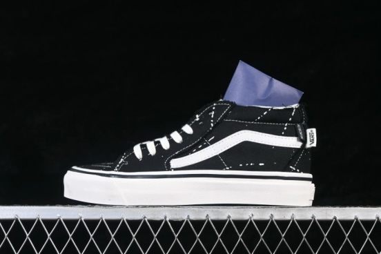 Vans Sk8-Mid Frayed Casual Skateboarding Shoes - VN000XUKGTW
