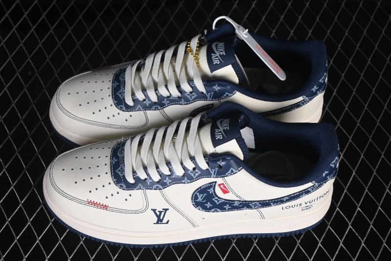 Nike Air Force 1 '07 Low Casual Sneakers in Off-White with Classic Design - LV2288-003