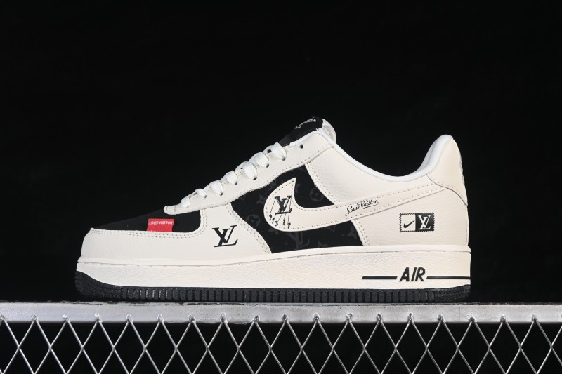 Nike Air Force 1 '07 Low Classic Black Patchwork Casual Sneakers - DF0188-137