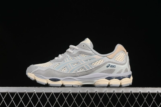 Adidas Sleek Streetwear Sneakers with Lightweight Cushioning - 1203A372-600